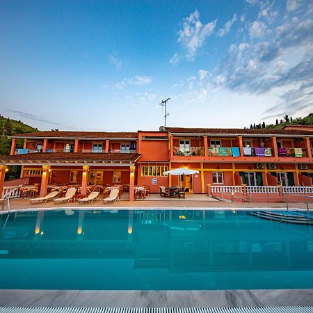 Hotel Penelope Mpoukaris Bagian luar foto