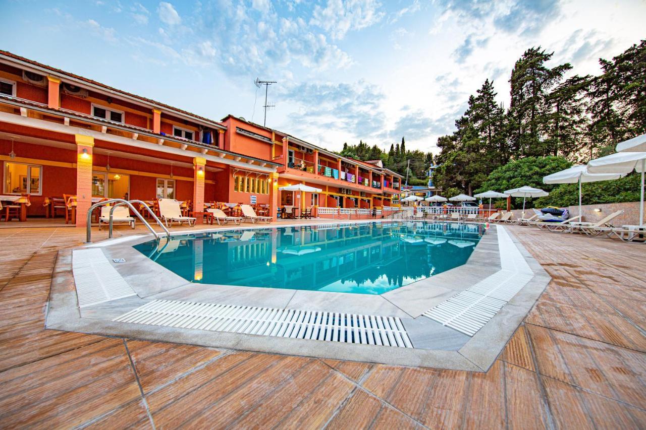 Hotel Penelope Mpoukaris Bagian luar foto