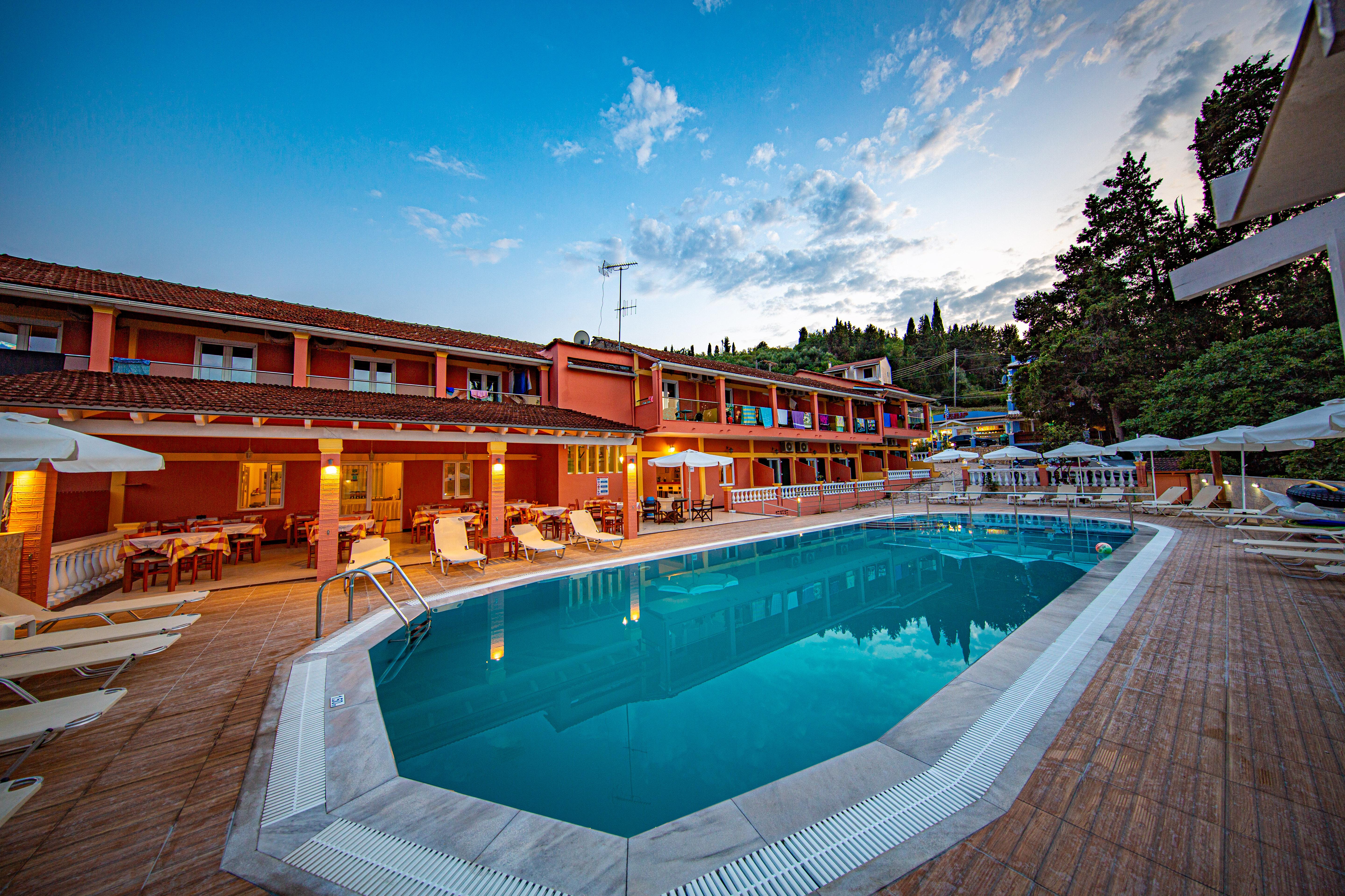 Hotel Penelope Mpoukaris Bagian luar foto