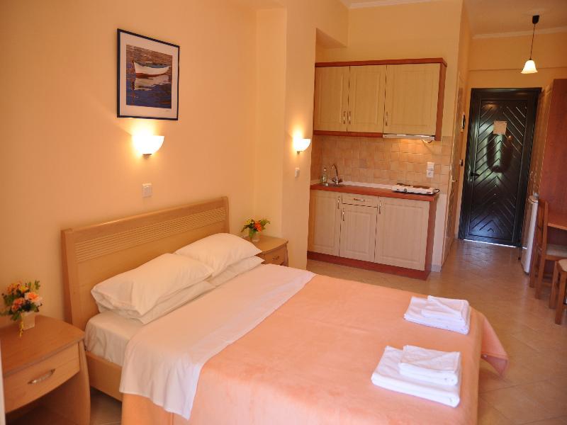 Hotel Penelope Mpoukaris Bagian luar foto