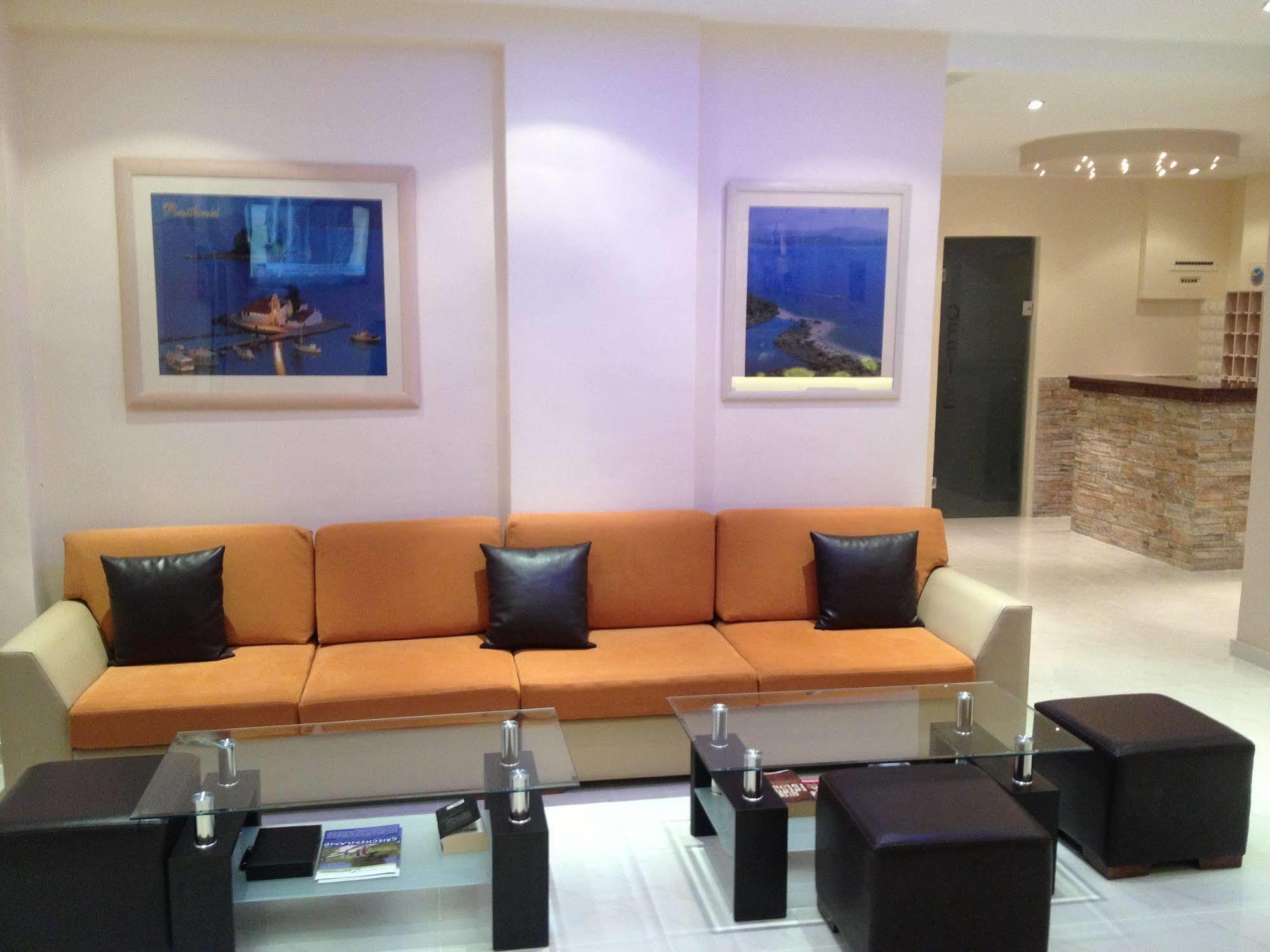 Hotel Penelope Mpoukaris Bagian luar foto