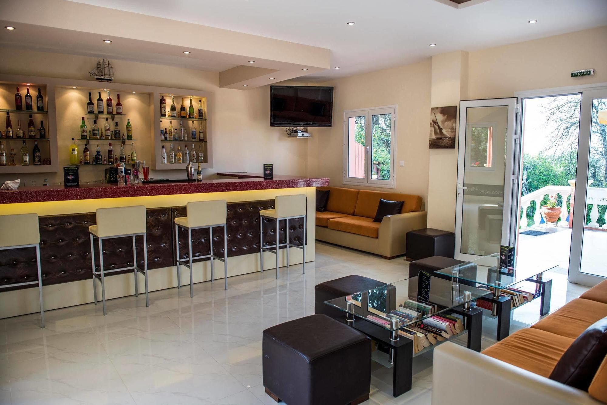 Hotel Penelope Mpoukaris Bagian luar foto